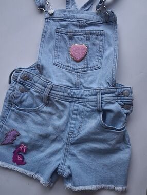 Girls Cat & Jack overalls size M